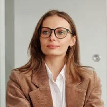 Suzanne Dsouza
